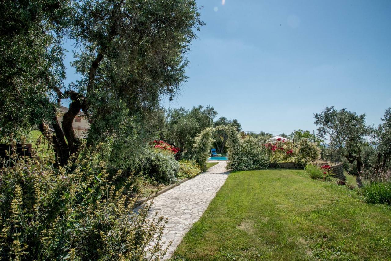 Villa Collebelvedere - Near Rome With Home Restaurant Fara in Sabina Zewnętrze zdjęcie